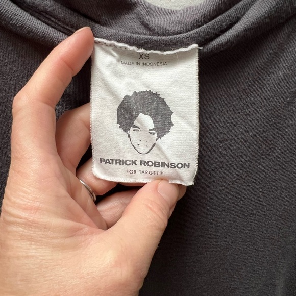 Patrick Robinson for Target super cute and stylish tank top in size XS - Picture 8 of 8